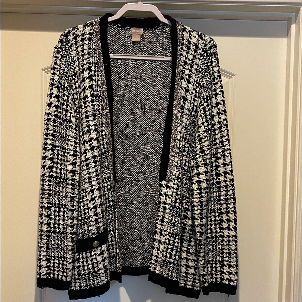 Chico's Black and White Open-Front Cardigan size XXL / 20W / Chico size 4